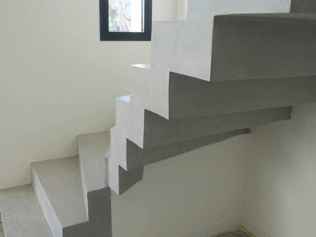Création d'escalier en béton Rennes